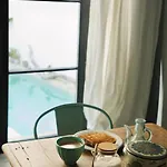 Casadasfurnazinhas Каштру-Марин